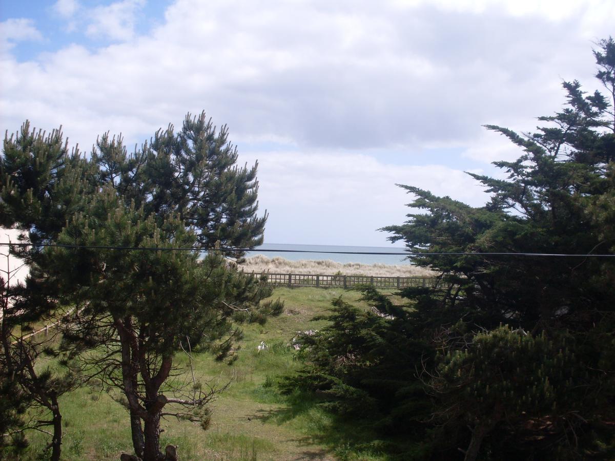 Utah Beach Bed and Breakfast Sainte-Marie-du-Mont  Rum bild