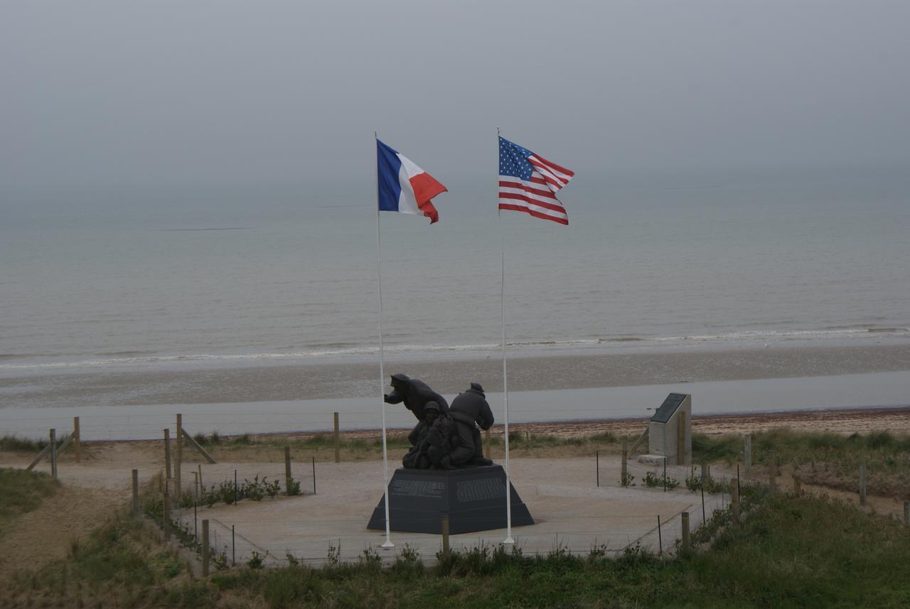 Utah Beach Bed and Breakfast Sainte-Marie-du-Mont  Exteriör bild